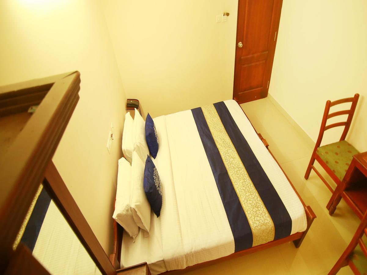 Oyo 4824 Hotel Star Kochi المظهر الخارجي الصورة
