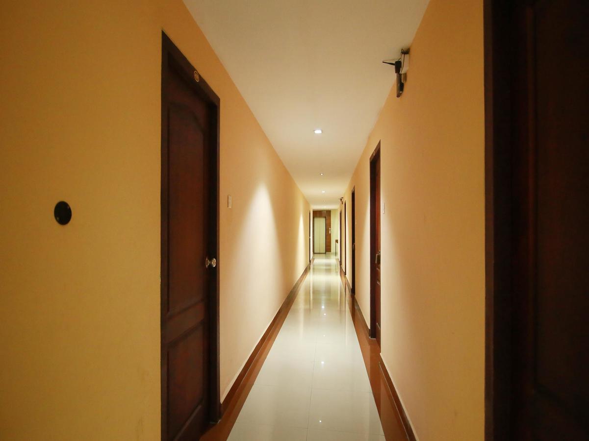 Oyo 4824 Hotel Star Kochi المظهر الخارجي الصورة